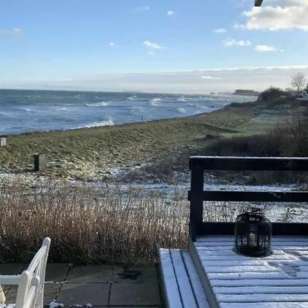 Family House In Two Homes At Fyns Head Feriehus Martofte