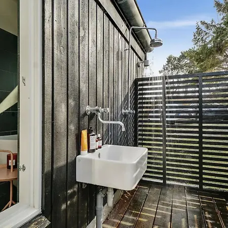 Feriehus Family House In Two Homes At Fyns Head