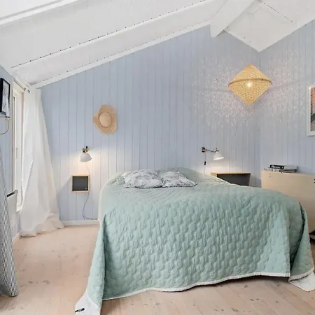 Family House In Two Homes At Fyns Head