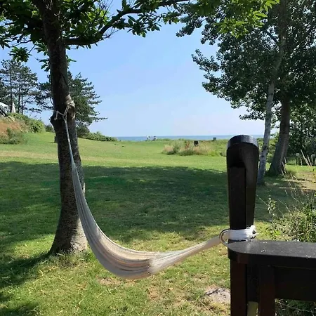 Family House In Two Homes At Fyns Head بيت للعطل